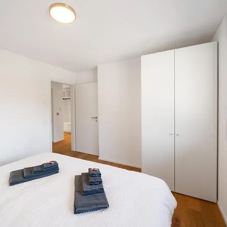 아파트 Neubauwohnung Mit Lift In Matten *