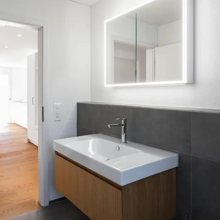 Διαμέρισμα Neubauwohnung Mit Lift In Matten *