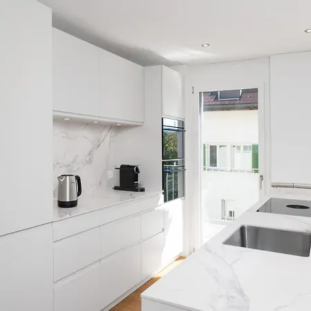 Apartment Neubauwohnung Mit Lift In Matten